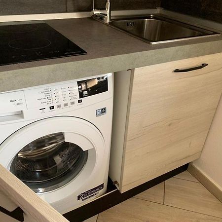 Caf Immobiliare Hotel Modena Luaran gambar